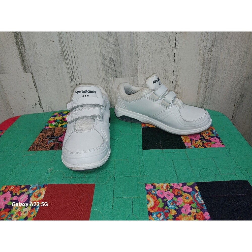 New Balance Women's WW813 Hook & Loop Athletic Sneakers White 8 EE